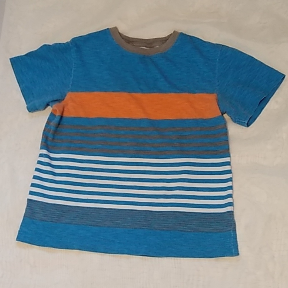 Boys top